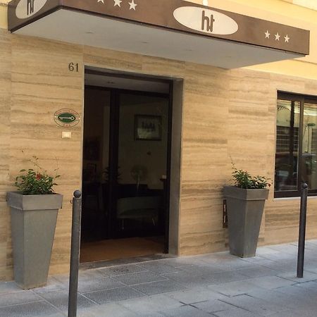 Hotel Touring Livorno Exterior foto
