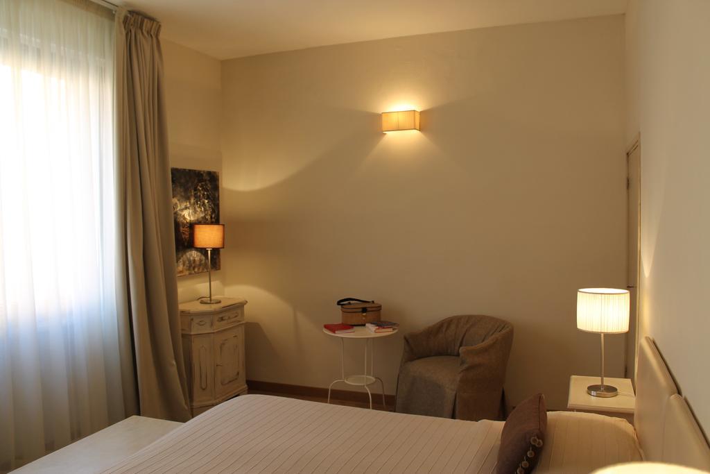 Hotel Touring Livorno Exterior foto