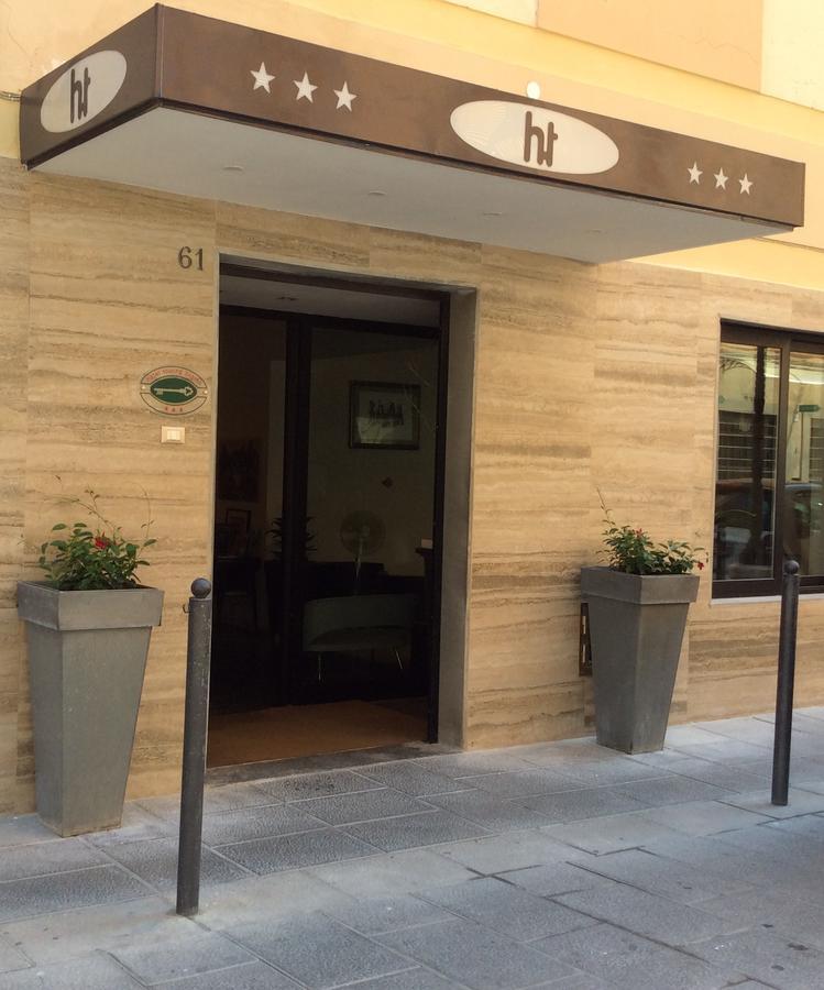 Hotel Touring Livorno Exterior foto