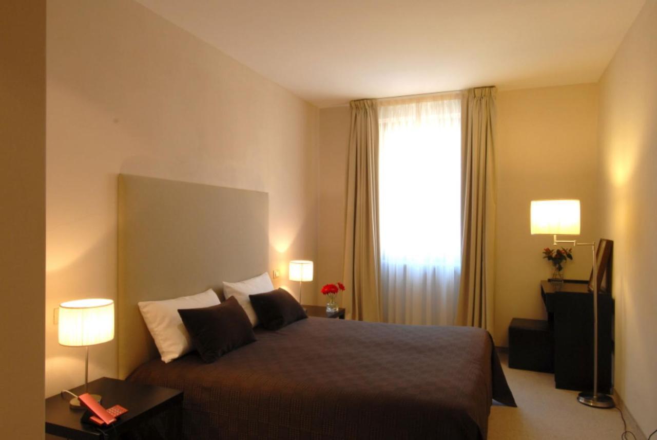 Hotel Touring Livorno Habitación foto